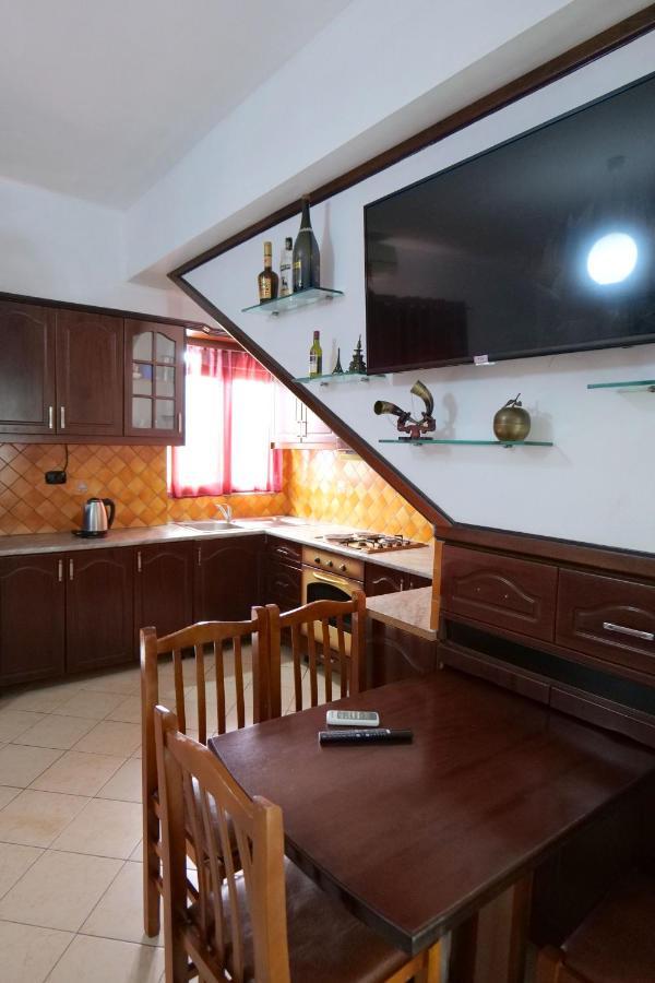 Vila Relax Ksamil Bagian luar foto