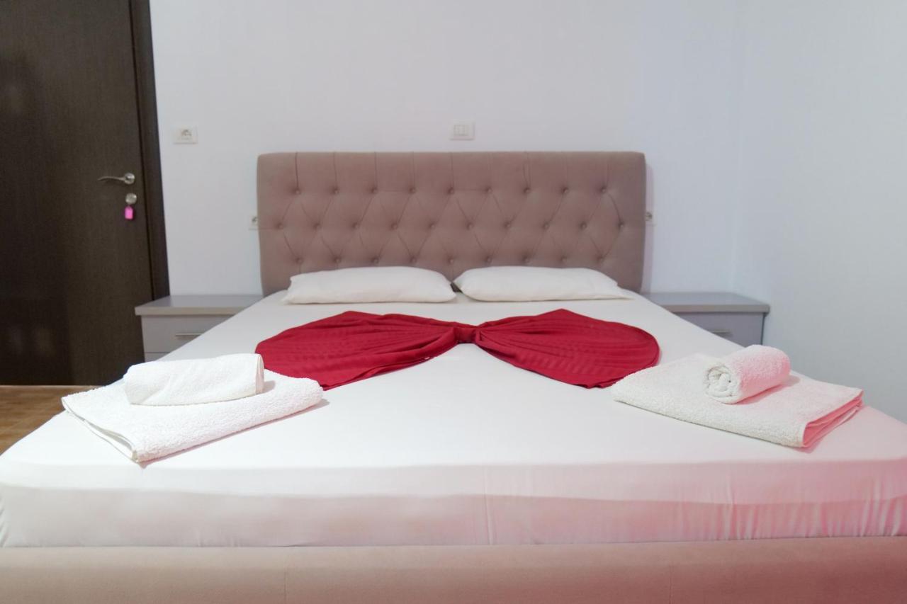 Vila Relax Ksamil Bagian luar foto