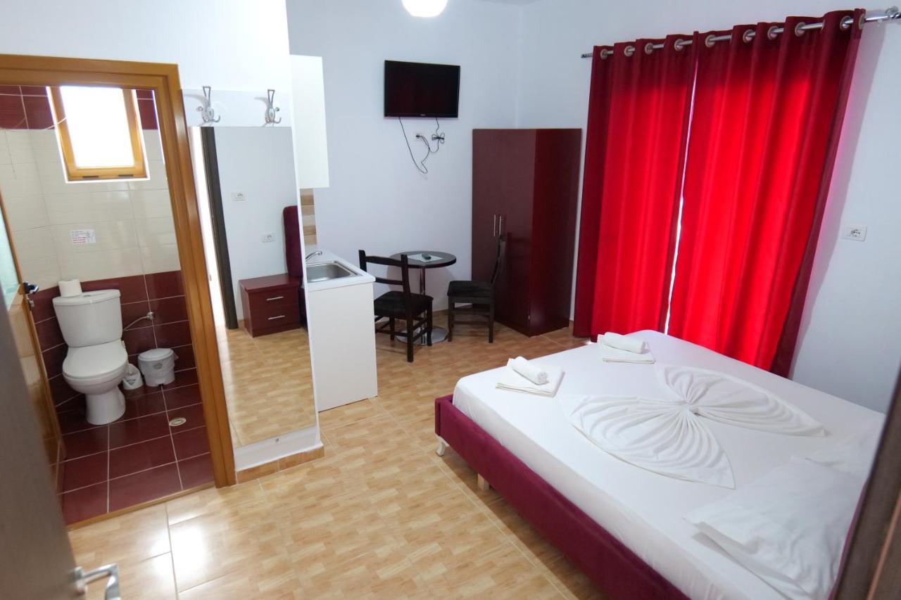 Vila Relax Ksamil Bagian luar foto