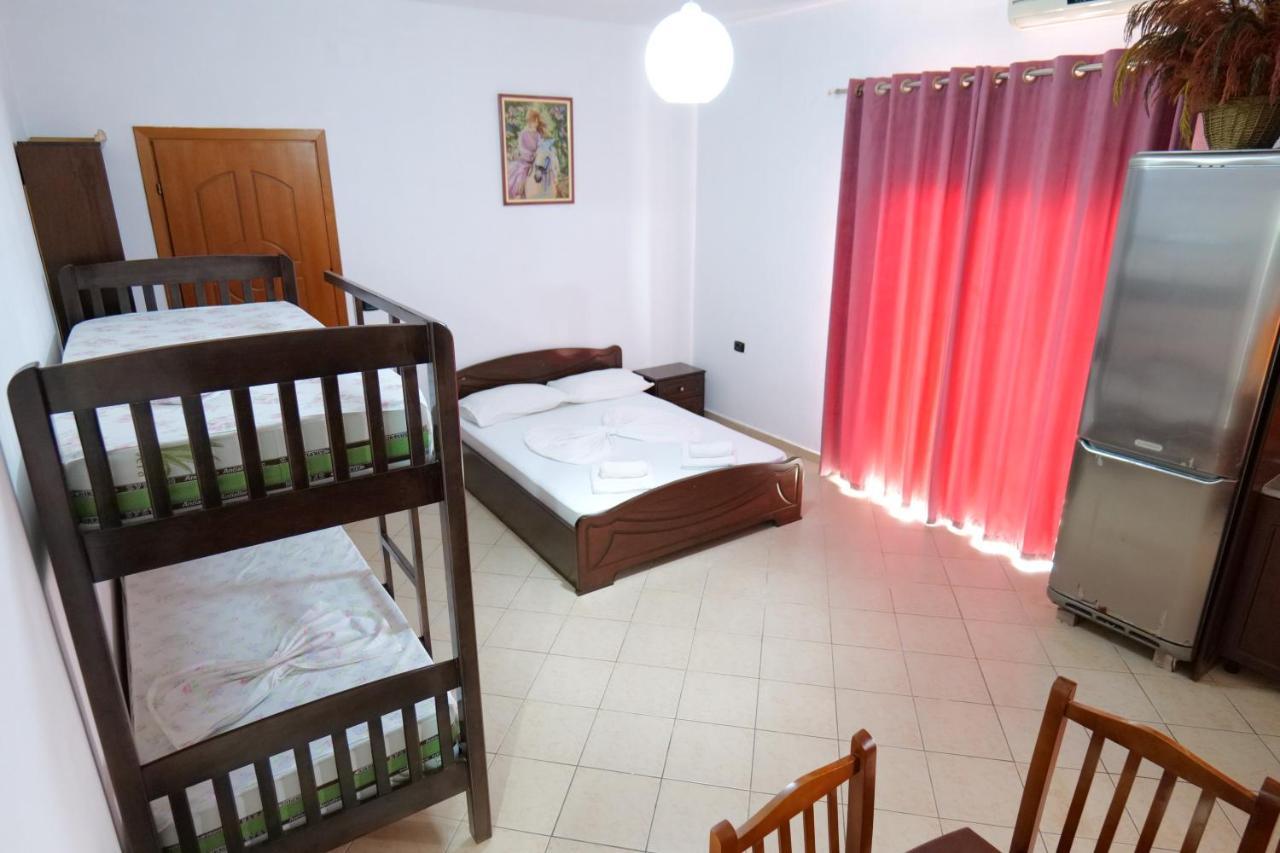 Vila Relax Ksamil Bagian luar foto
