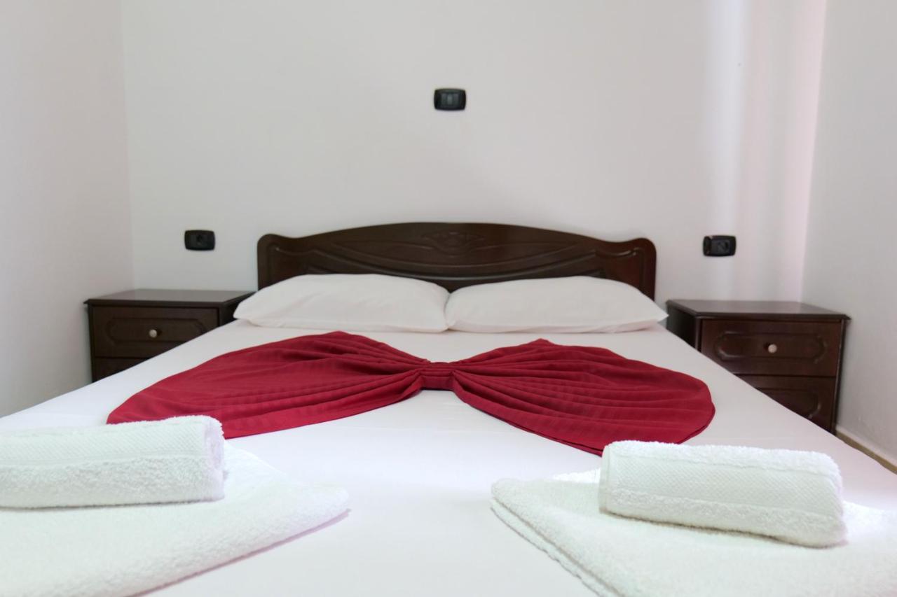 Vila Relax Ksamil Bagian luar foto