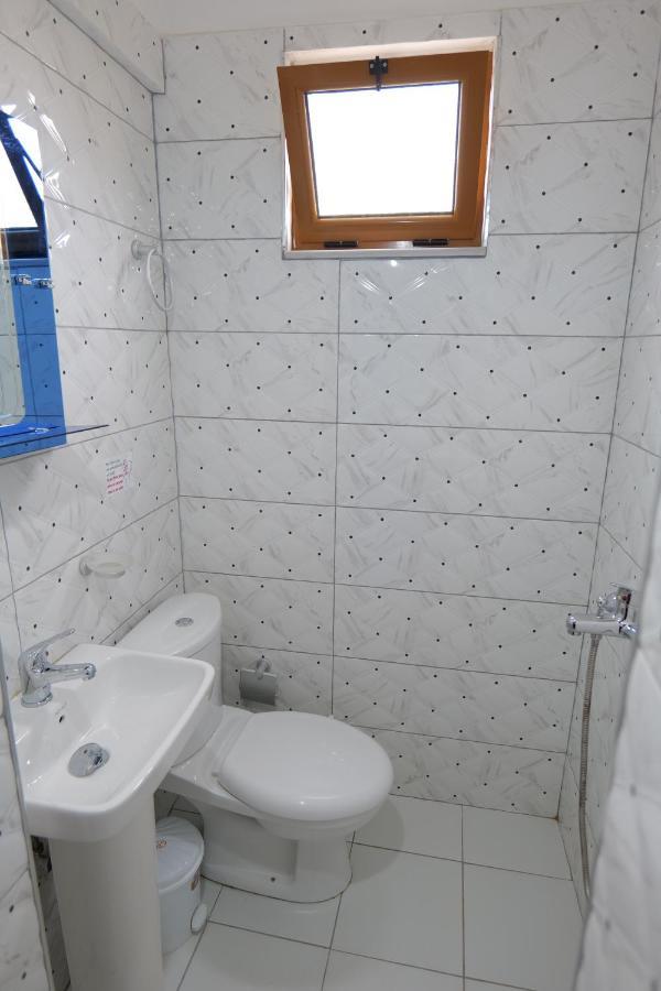 Vila Relax Ksamil Bagian luar foto