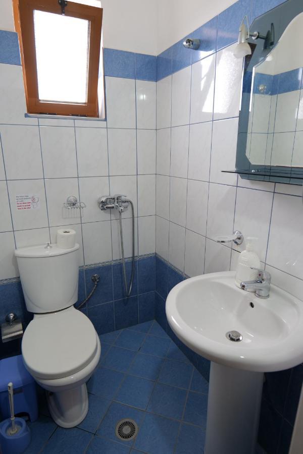 Vila Relax Ksamil Bagian luar foto